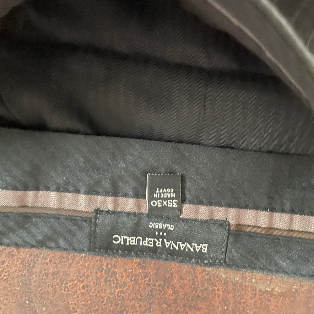 Banana Republic Men's brown pinstriped pants 35x30